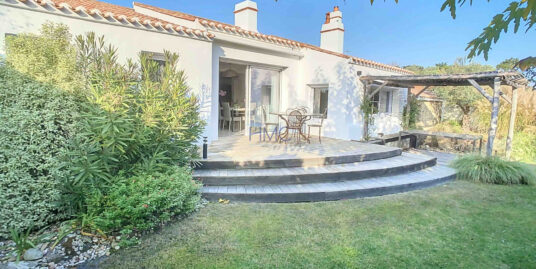 A 200m DE LA PLAGE DE LA LINIERE – JOLIE PROPRIETE EN PARFAI