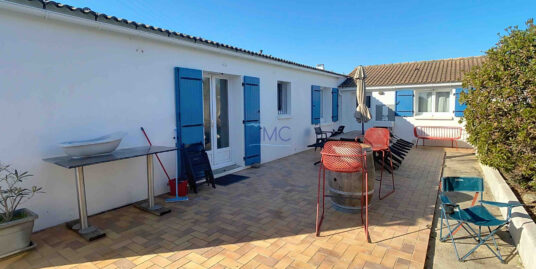 A PROXIMITE DU CENTRE DE NOIRMOUTIER – MAISON DE PLAIN EN BO