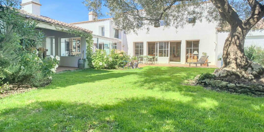 EXCLUSIVITE – DANS LE COEUR DE NOIRMOUTIER – SUPERBE PROPRIE