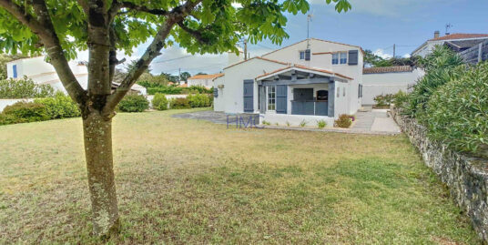 A 300m DE LA PLAGE – JOLIE VILLA EN PARFAIT ETAT AVEC 4 CHAM