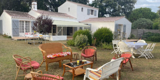 A 300m DE LA PLAGE ET DANS LE SECTEUR DES ELOUX – TRES BELLE