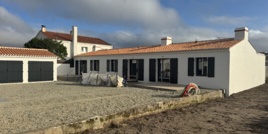 CENTRE DE NOIRMOUTIER – MAISON NEUVE AVEC 2 CHAMBRES – CONST