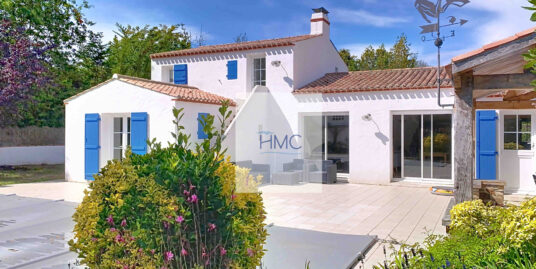 LA PLAGE DE LA CLERE A 700m – JOLIE VILLA AVEC 4 CHAMBRES ET