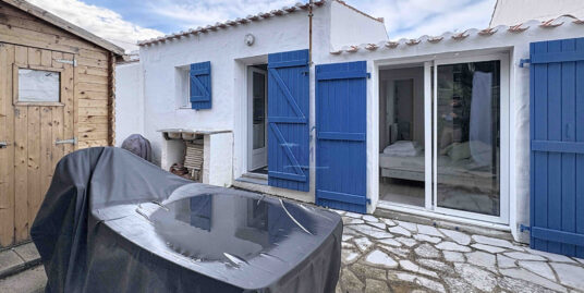 A 2 PAS DU CENTRE – MAISON EN TRÈS BON ÉTAT AVEC 2 CHAMBRES