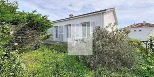 AU CALME ET A PROXIMITE DE LA PLAGE DE LA BOSSE – MAISON A R