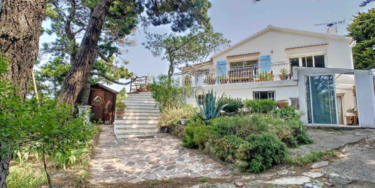 BARBÂTRE   À DEUX PAS DE LA PLAGE   MAISON 4 CHAMBRES